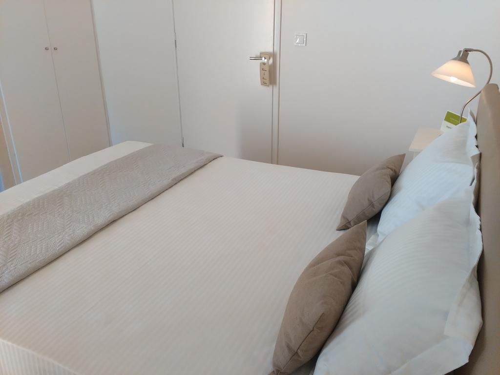 Rossi'S Studios Moraitika Exteriör bild